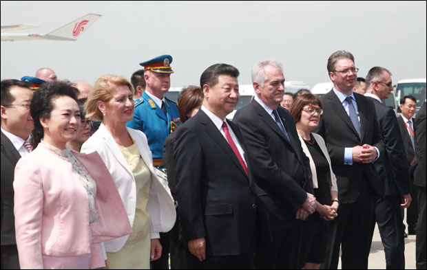 Посета Кини, па заклетва